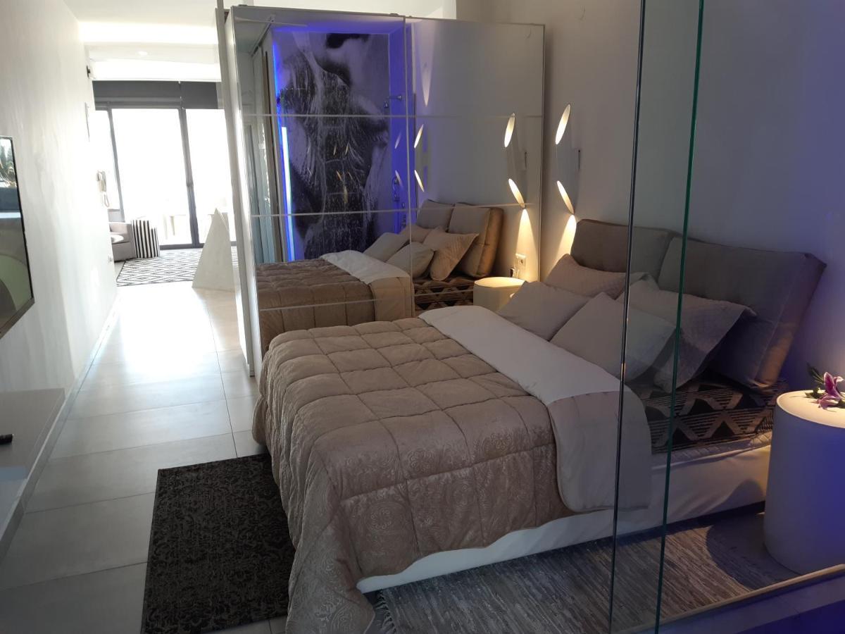 Art Suite 7 Thessaloníki Luaran gambar
